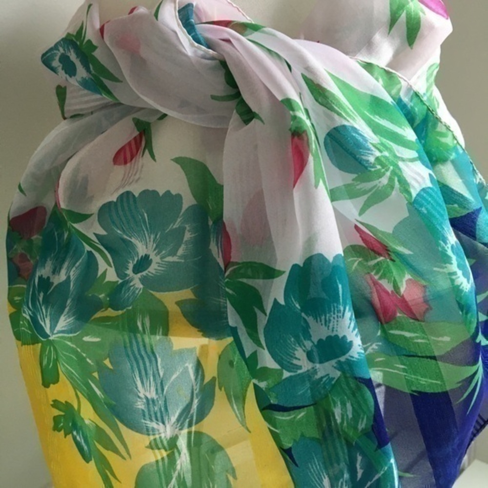 Vintage Glentex Floral Scarf
